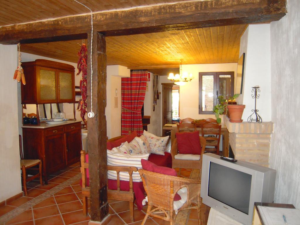 La Casa De La Abuela Clotilde Vendégház Hornos Kültér fotó