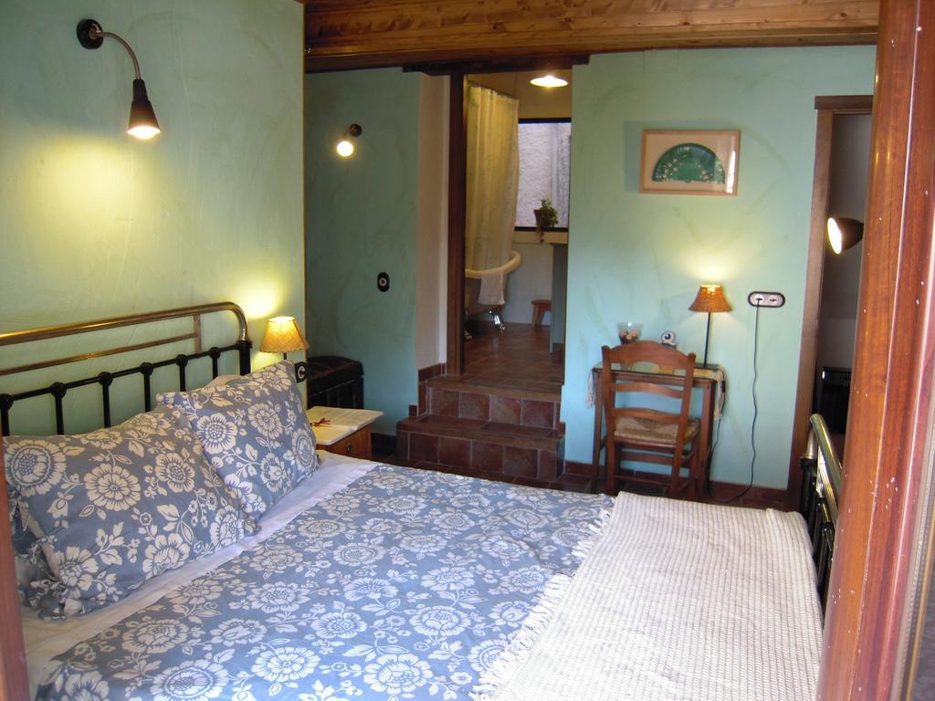 La Casa De La Abuela Clotilde Vendégház Hornos Szoba fotó