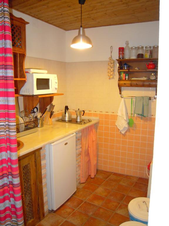 La Casa De La Abuela Clotilde Vendégház Hornos Kültér fotó