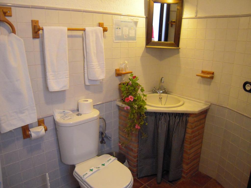 La Casa De La Abuela Clotilde Vendégház Hornos Szoba fotó